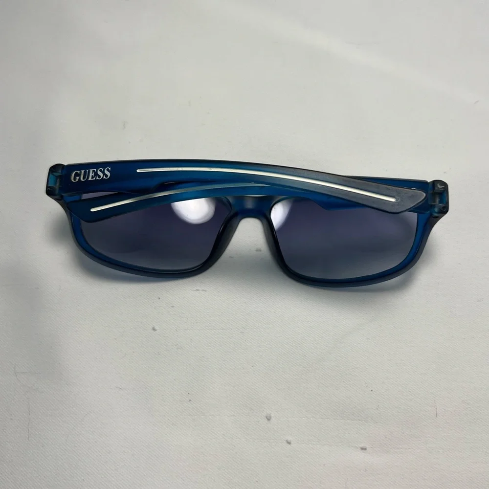 BOGO Guess Blue Sport Sunglasses